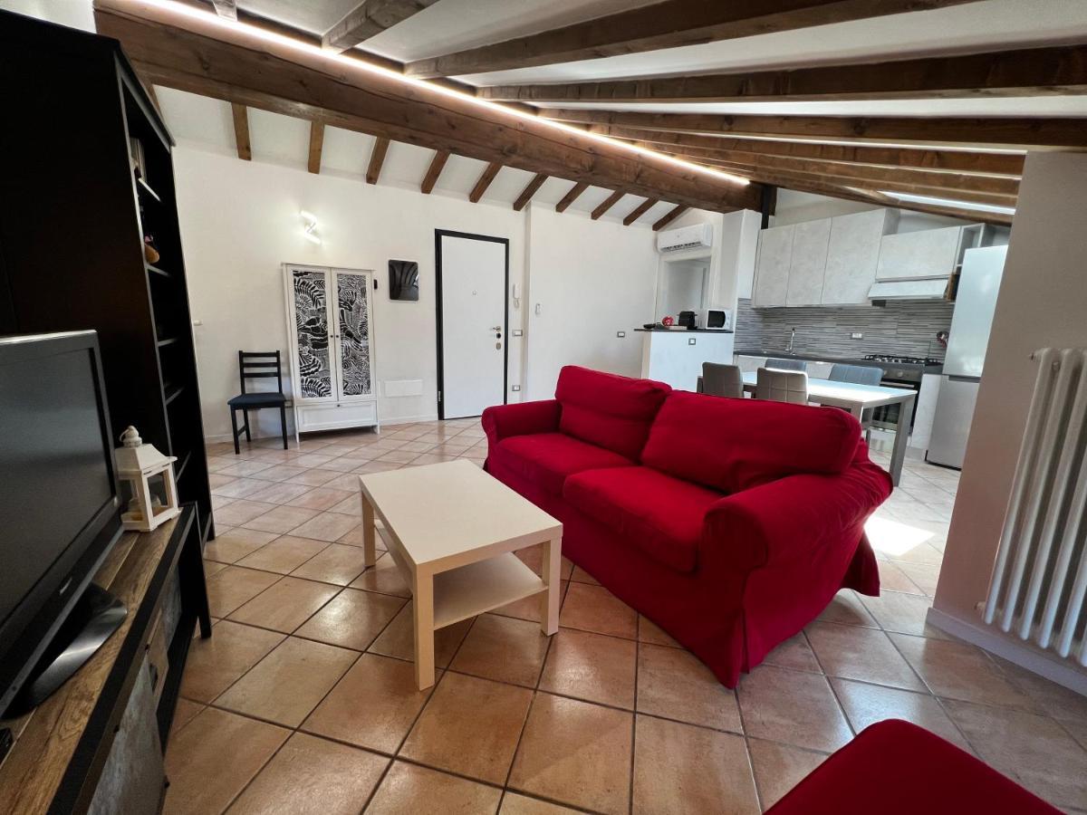 Ferienwohnung Gocce balsamiche Ravarino Exterior foto